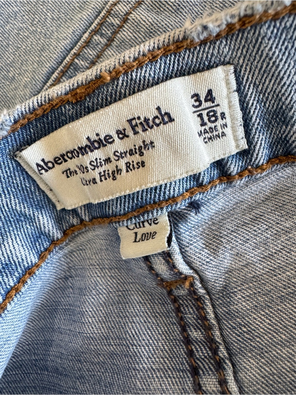 Abercrombie Slim Straight - Picture 9 of 11